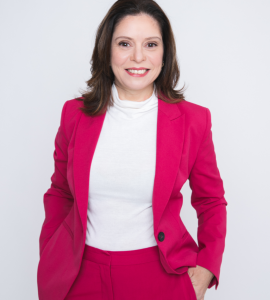 Dra. Adriana Carneiro